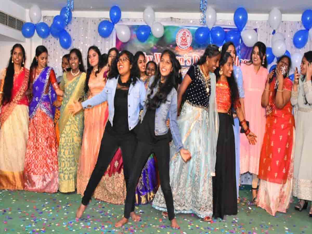 Uppal | ఉన్నత విద్యతోనే ఉపాధి అవకాశాలు…