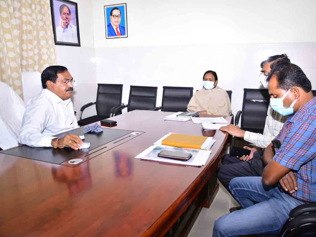 అజంజాహి మిల్స్ ప్రాంగణంలో వరంగల్ కలెక్టరేట్‌ను నిర్మిస్తాం