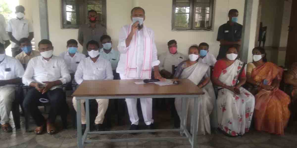 రాజకీయ ఉనికి కోసమే ప్రతిపక్షాల విమర్శలు : ఎమ్మెల్యే గండ్ర