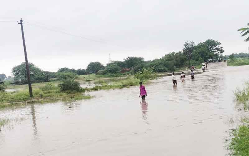 అయిజ మండలంలో భారీ వర్షం