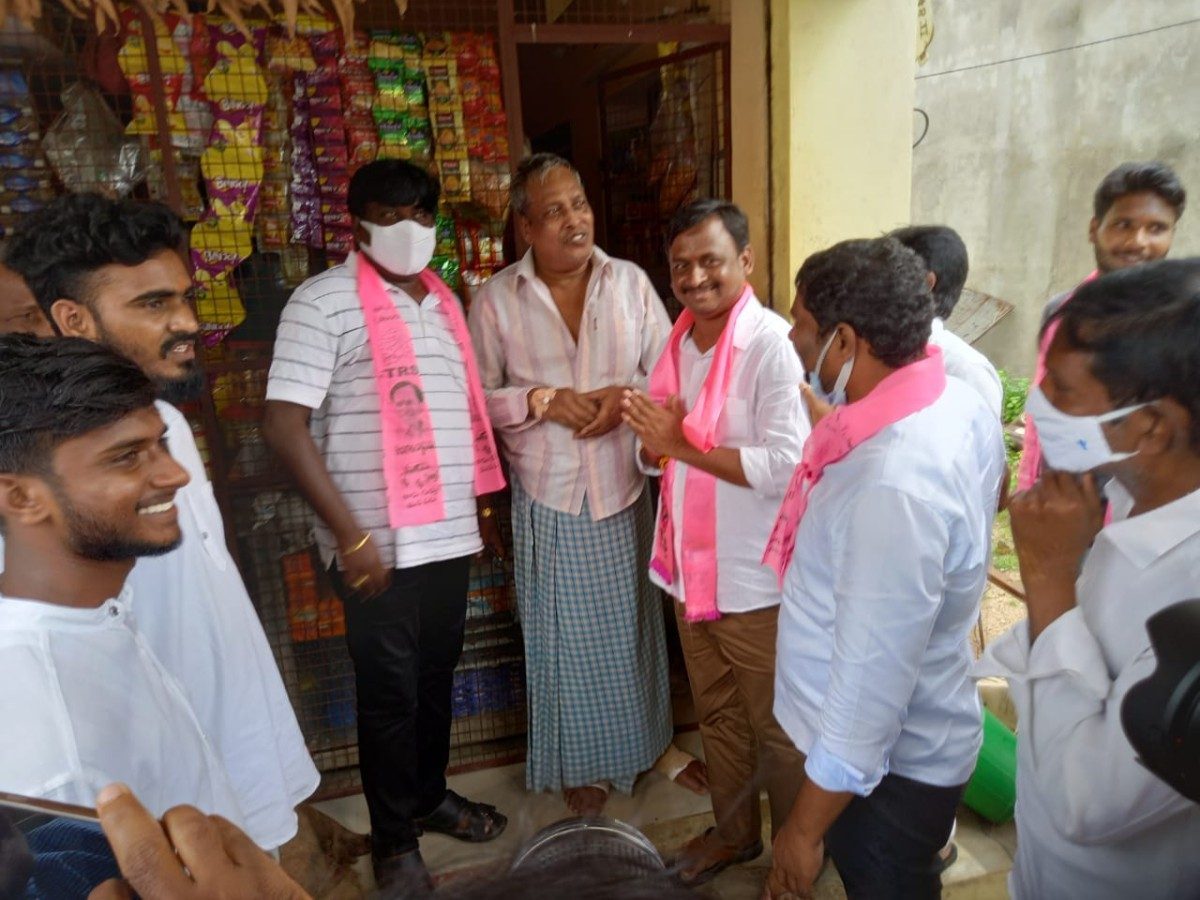 Huzurabad | హుజూరాబాద్‌లో జోరుగా టీఆర్ఎస్ ఇంటింటి ప్రచారం
