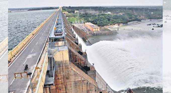 కేంద్రంతోనే తేల్చుకోండి