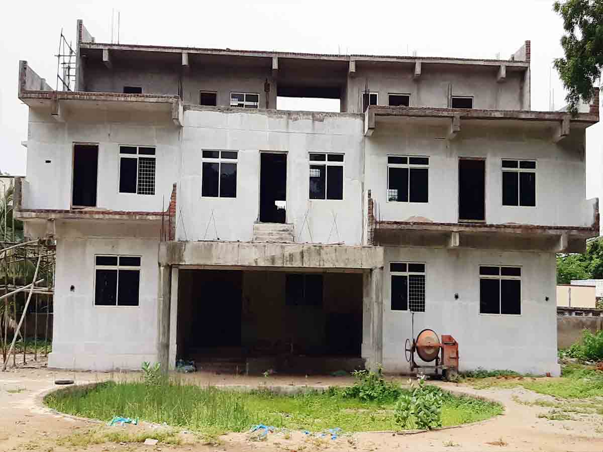 అతిథిగృహానికి మోక్షమెన్నడో…?