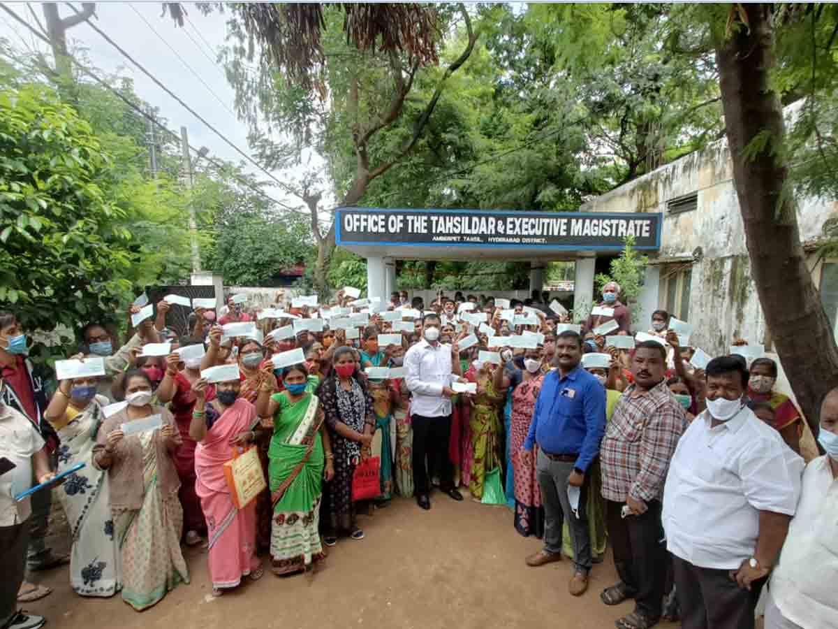 ఆపత్కాలంలోను పేదలకు అండగా తెలంగాణ ప్రభుత్వం