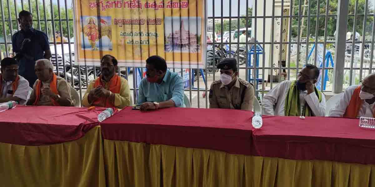 సరూర్‌నగర్‌ చెరువును వినాయక ఉత్సవాలకు సిద్ధం చేస్తాం