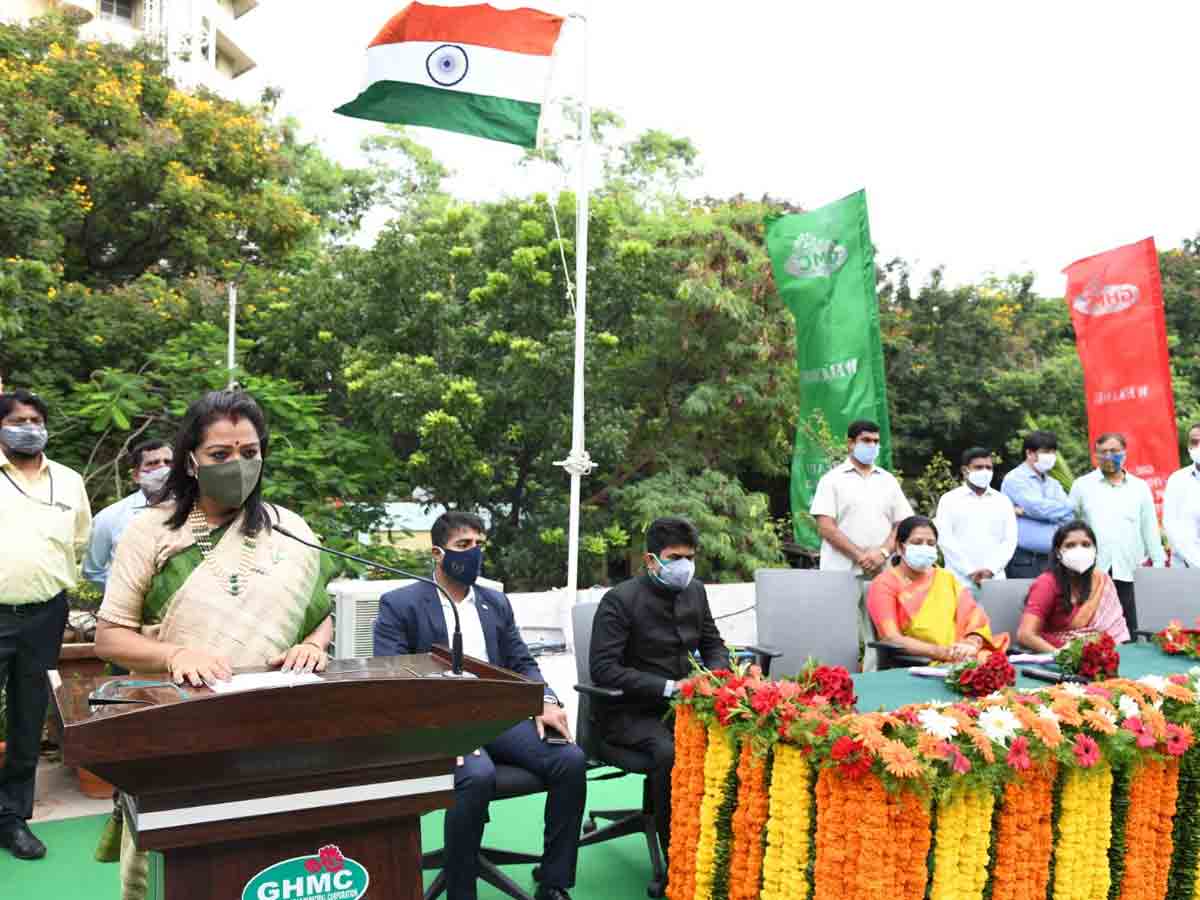 హైదరాబాద్‌ అభివృద్ధిలో అందరూ భాగస్వాములు కావాలి : మేయర్‌ విజయలక్ష్మి