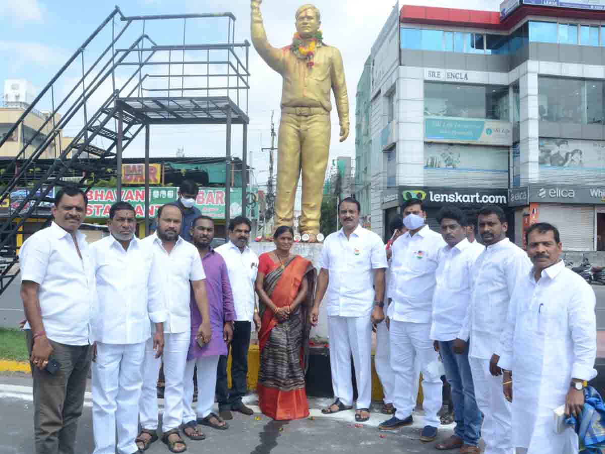 శ్రీకాంతాచారి త్యాగం మరువలేనిది : ఎమ్మెల్యే సుధీర్‌రెడ్డి