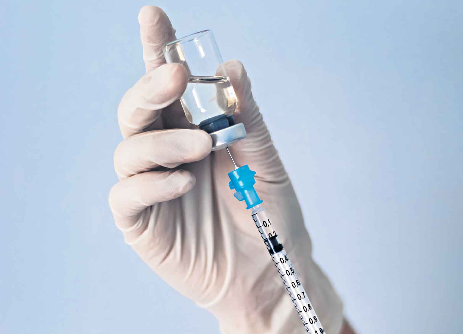 80% జనాభాకు ఫస్ట్‌ డోస్‌