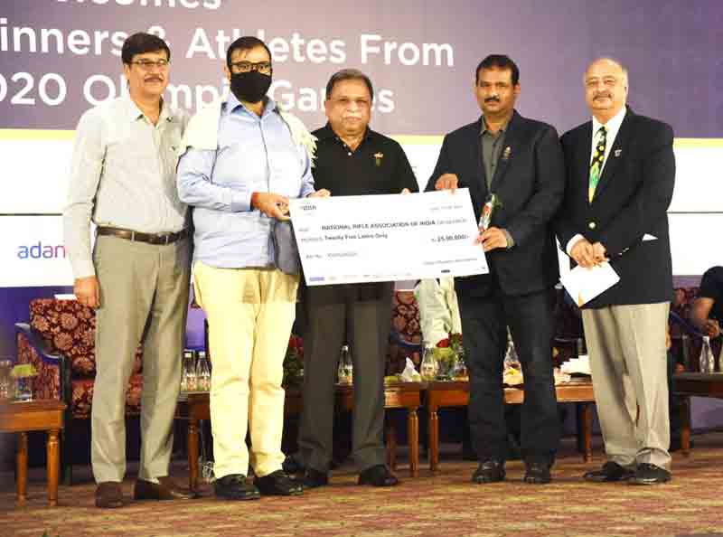 క్రీడా సంఘాలు బలోపేతం కావాలి