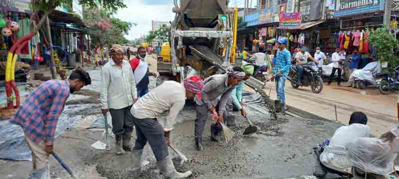 ప్రగతి పథంలో హుజూరాబాద్‌
