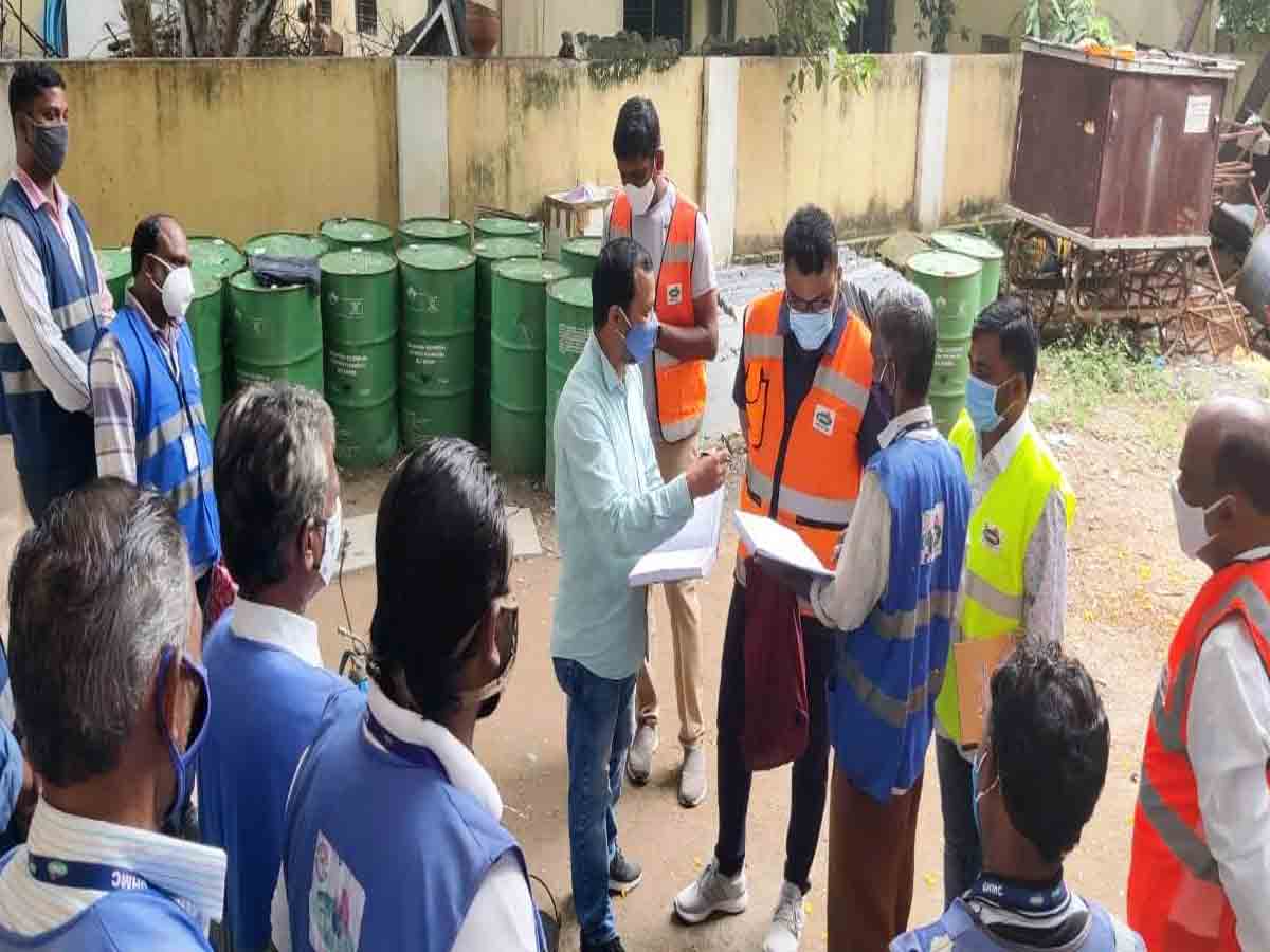 KPHB | దోమల నియంత్రణకు చర్యలు : అడిషనల్ కమిషనర్ సంతోష్‌కుమార్..