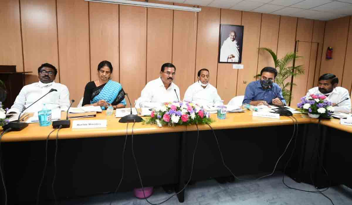 ప్ర‌త్యామ్నాయం చూప‌గ‌లిగితే వ‌రి సాగు నుండి బ‌య‌ట‌కు