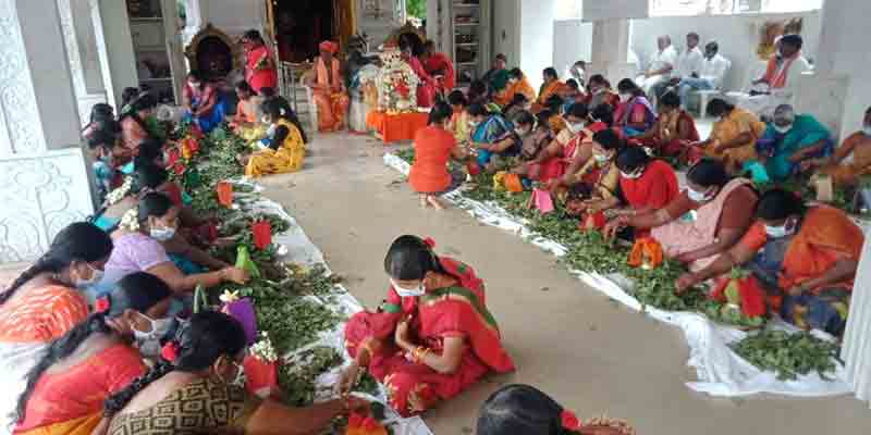 వైభవంగా లక్ష బిల్వార్చన