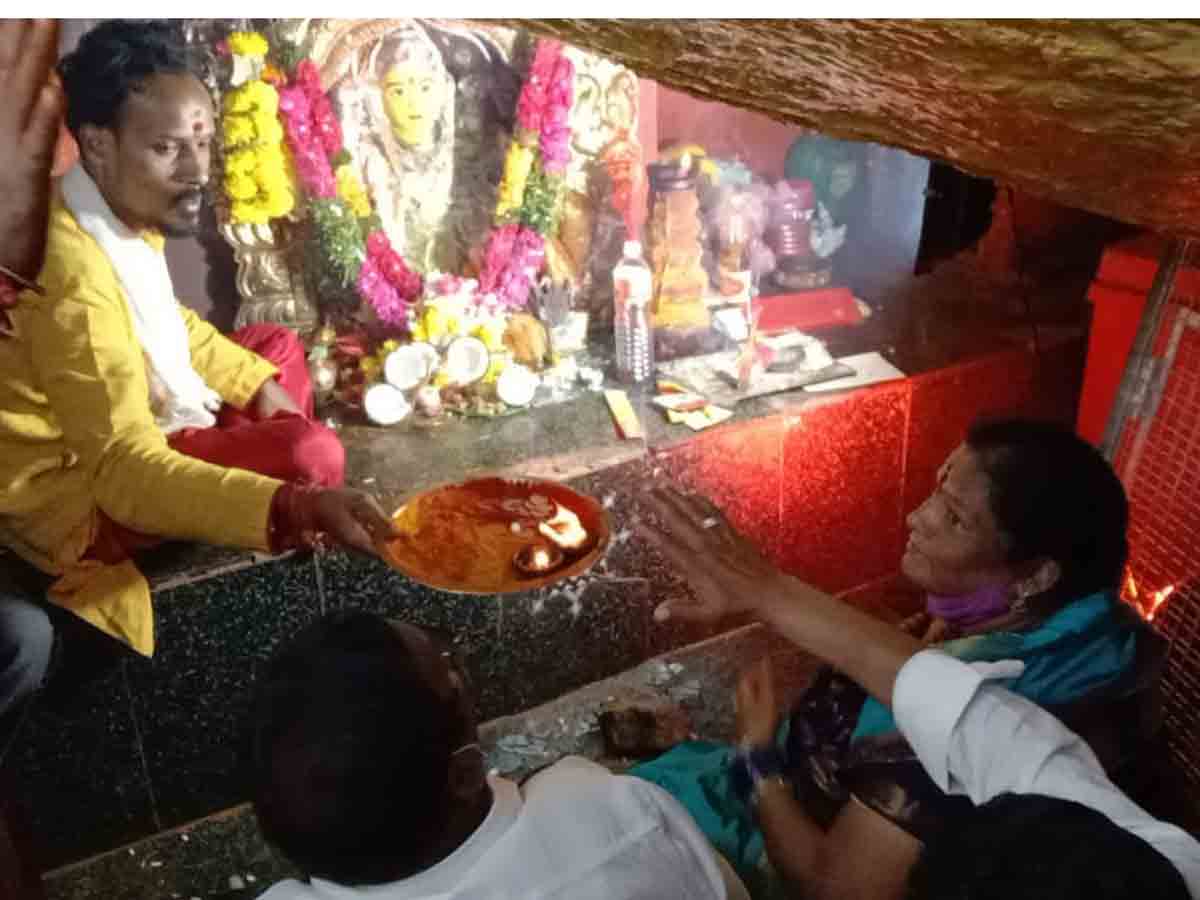 గోల్కొండ కోటలో ఘనంగా ఎనిమిదో బోనం