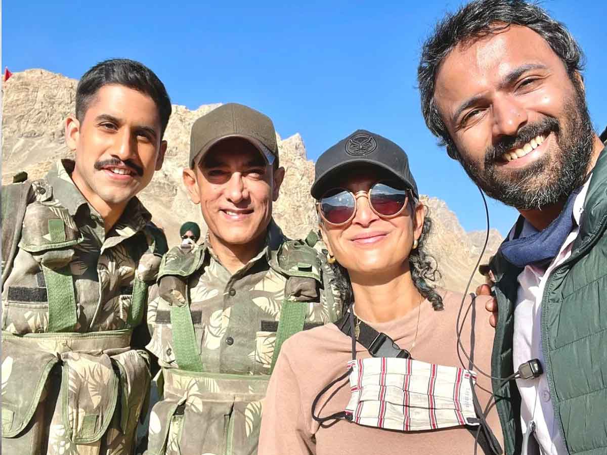 షూటింగ్ పూర్తి.. చైతూకి కేక్ తినిపించిన అమీర్