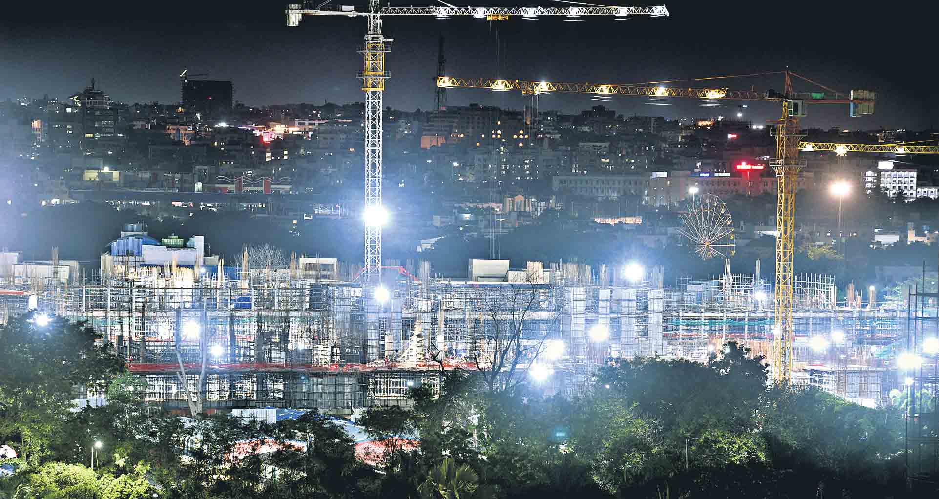 కొత్త సచివాలయం పనులు చకచక..