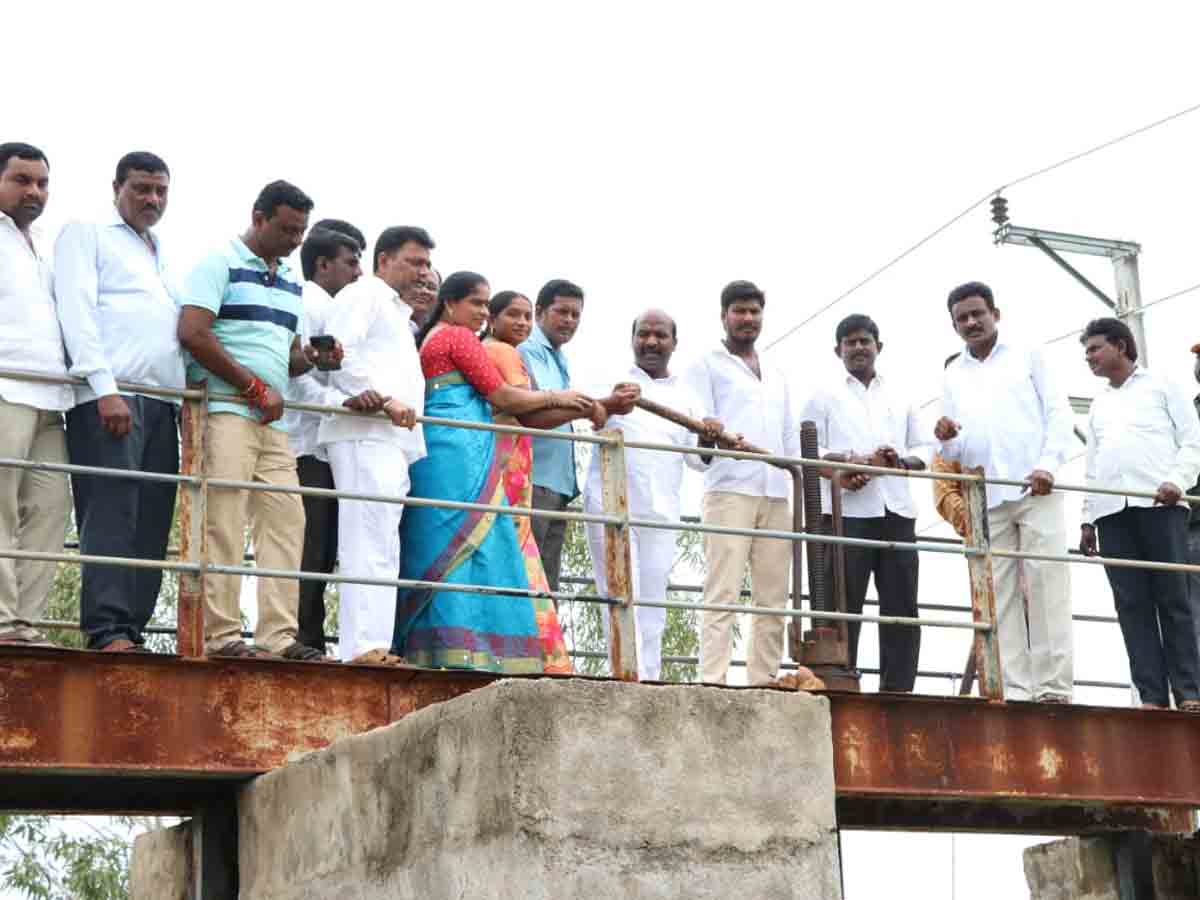 రూ.100 కోట్లతో అయిటిపాముల లిఫ్ట్ : ఎమ్మెల్యే చిరుమర్తి