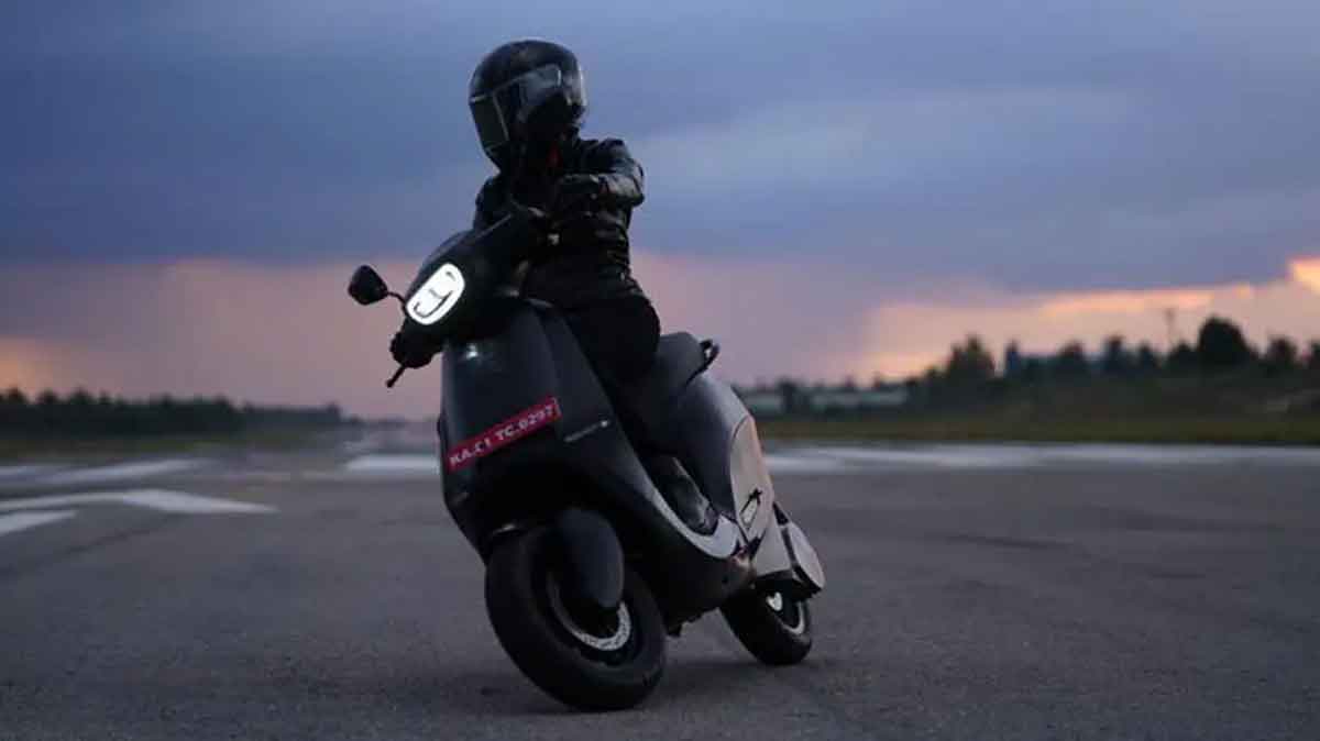 Ola Electric Scooter : నెల‌కు రూ. 2999 క‌ట్టి ఓలా ఎల‌క్ట్రిక్ స్కూట‌ర్‌ను సొంతం చేసుకోవ‌చ్చు