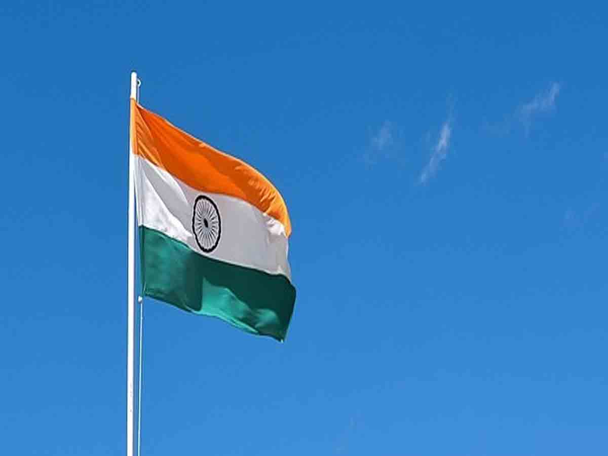 15న ఆన్ లైన్ లో విద్యార్ధులకు దేశభక్తి గీతాల పోటీలు