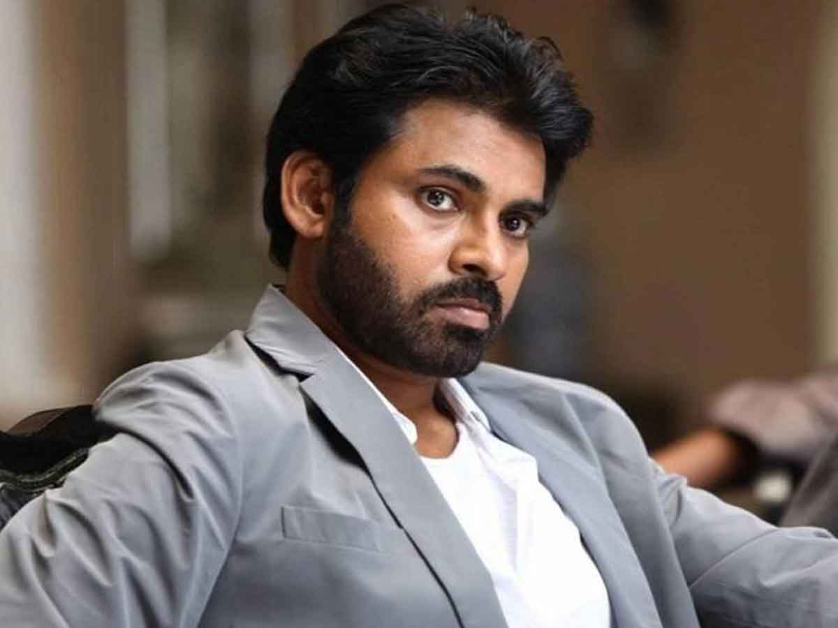 ఒక‌టి కాదు రెండు కాదు అర‌డ‌జ‌ను అప్‌డేట్స్‌.. ఈ హీరో ఫ్యాన్స్ ఆనందానికి అడ్డే ఉండ‌దు!