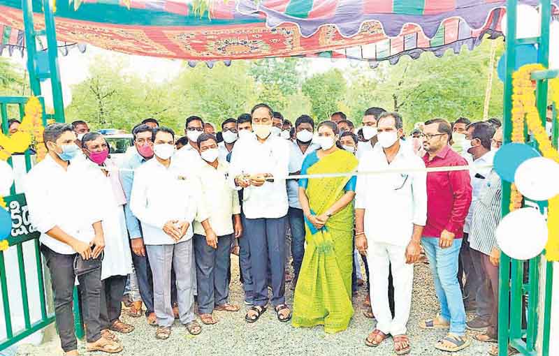 కేసీఆర్‌తోనే గ్రామ స్వరాజ్యం