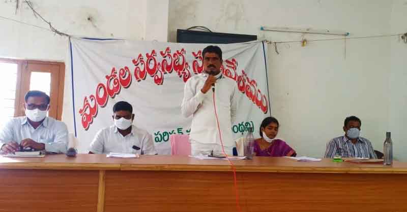 సమన్వయంతోనే ప్రజలకు పథకాలు