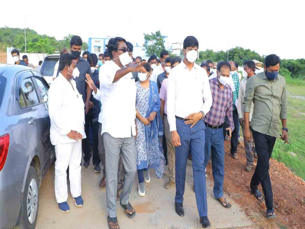 Khammam | మోడల్ మెగా పార్క్‌గా తీర్చిదిద్దాలి: మంత్రి పువ్వాడ అజయ్…