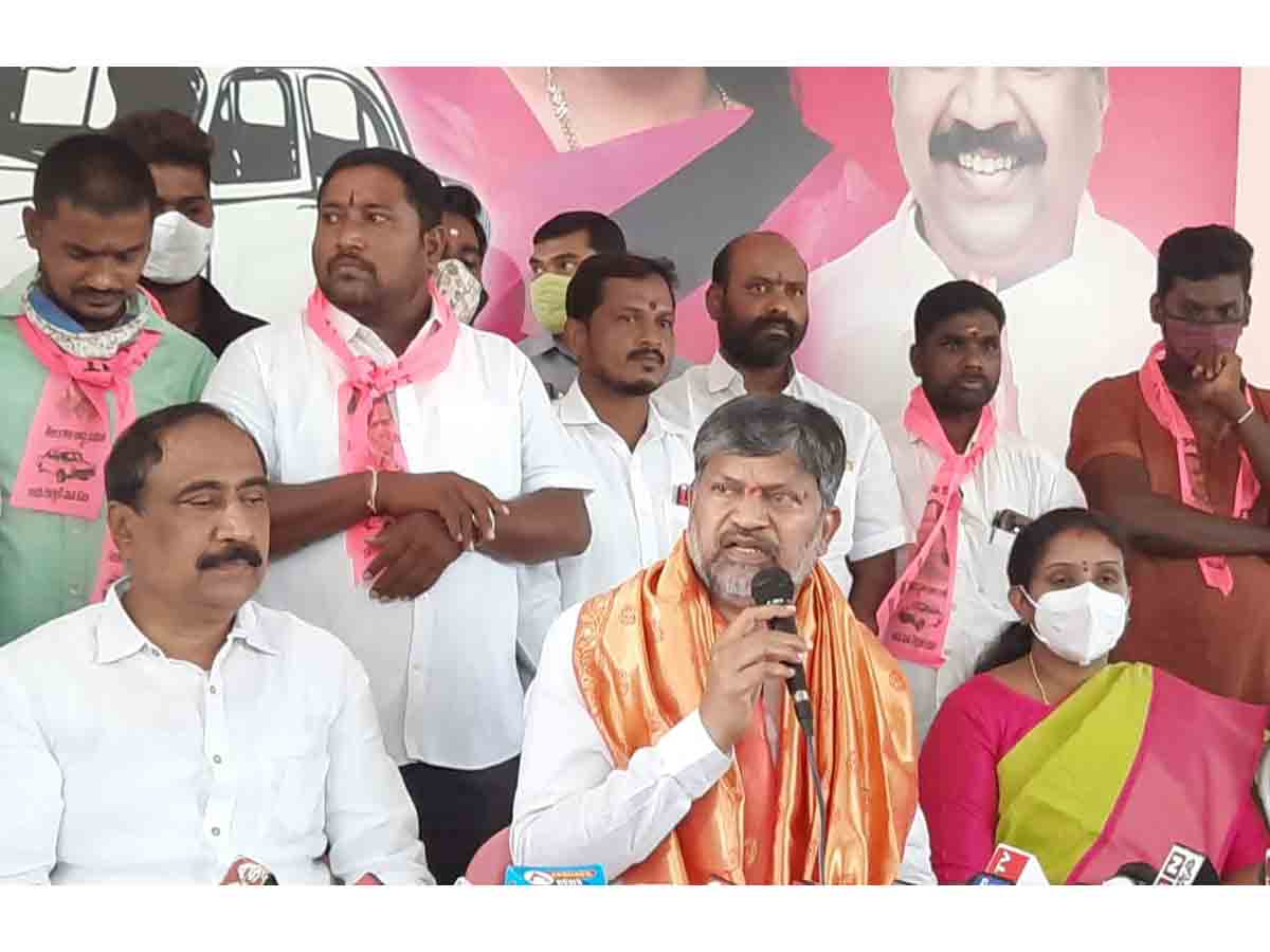 బీసీలకు ఈటల క్షమాపణ చెప్పాలి : ఎల్‌ రమణ