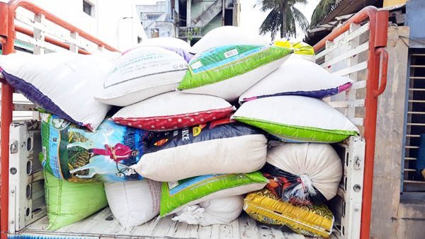 Ration rice |రేష‌న్ బియ్యం అక్ర‌మంగా త‌ర‌లిస్తున్న‌వ్య‌క్తుల అరెస్ట్‌