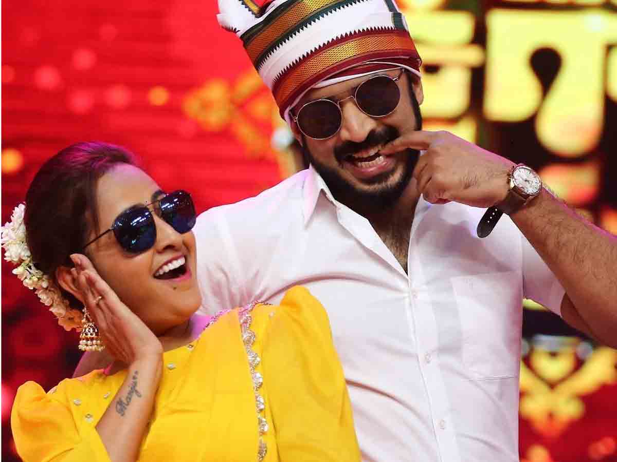 Bigg boss 5 |యాంకర్ రవి బిగ్ బాస్ ఎంట్రీపై నోరు జారిన లాస్య