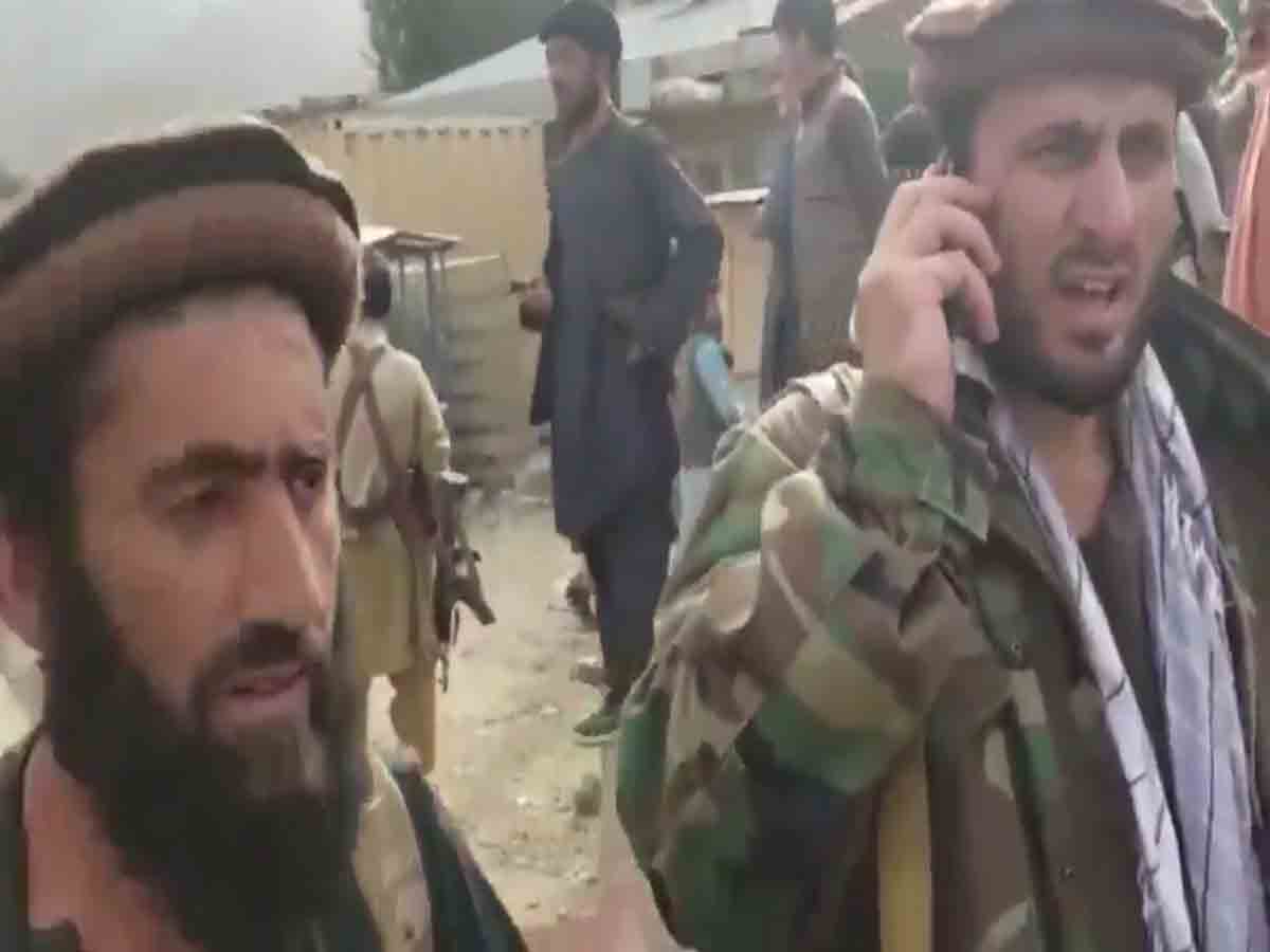 తాలిబన్లకు రెబల్‌ ఫోర్స్‌ షాక్‌.. మూడు జిల్లాలు తిరిగి స్వాధీనం
