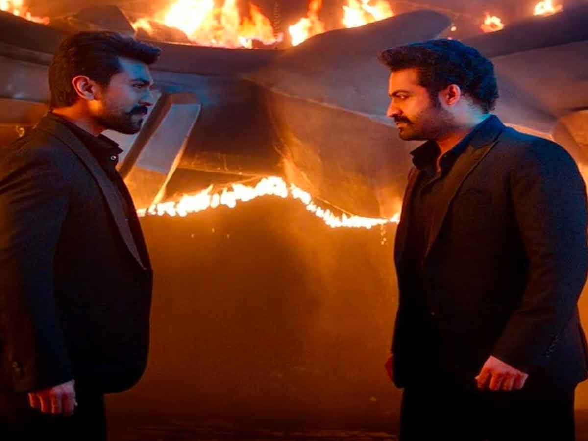 ఉక్రెయిన్‌లో ల్యాండ్ అయిన ఆర్ఆర్ఆర్ టీం