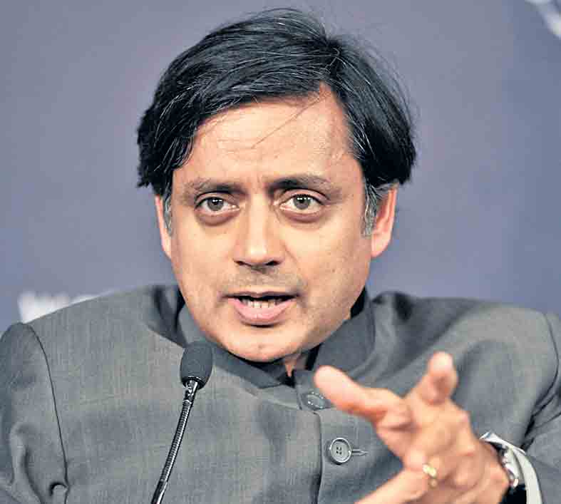 ‘కొవిన్‌’ అద్భుతం: శశిథరూర్‌