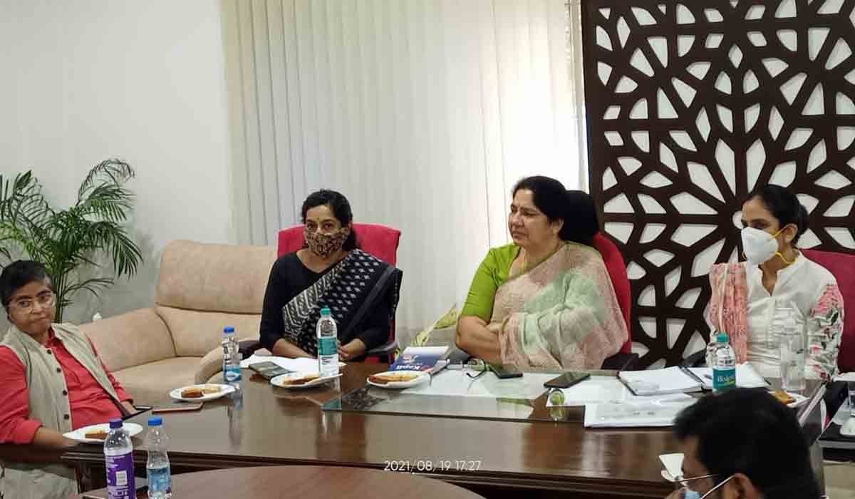 అనాథ‌ల సంర‌క్ష‌ణ‌కు అద్భుత విధానం రానుంది : మంత్రి స‌త్య‌వ‌తి రాథోడ్‌