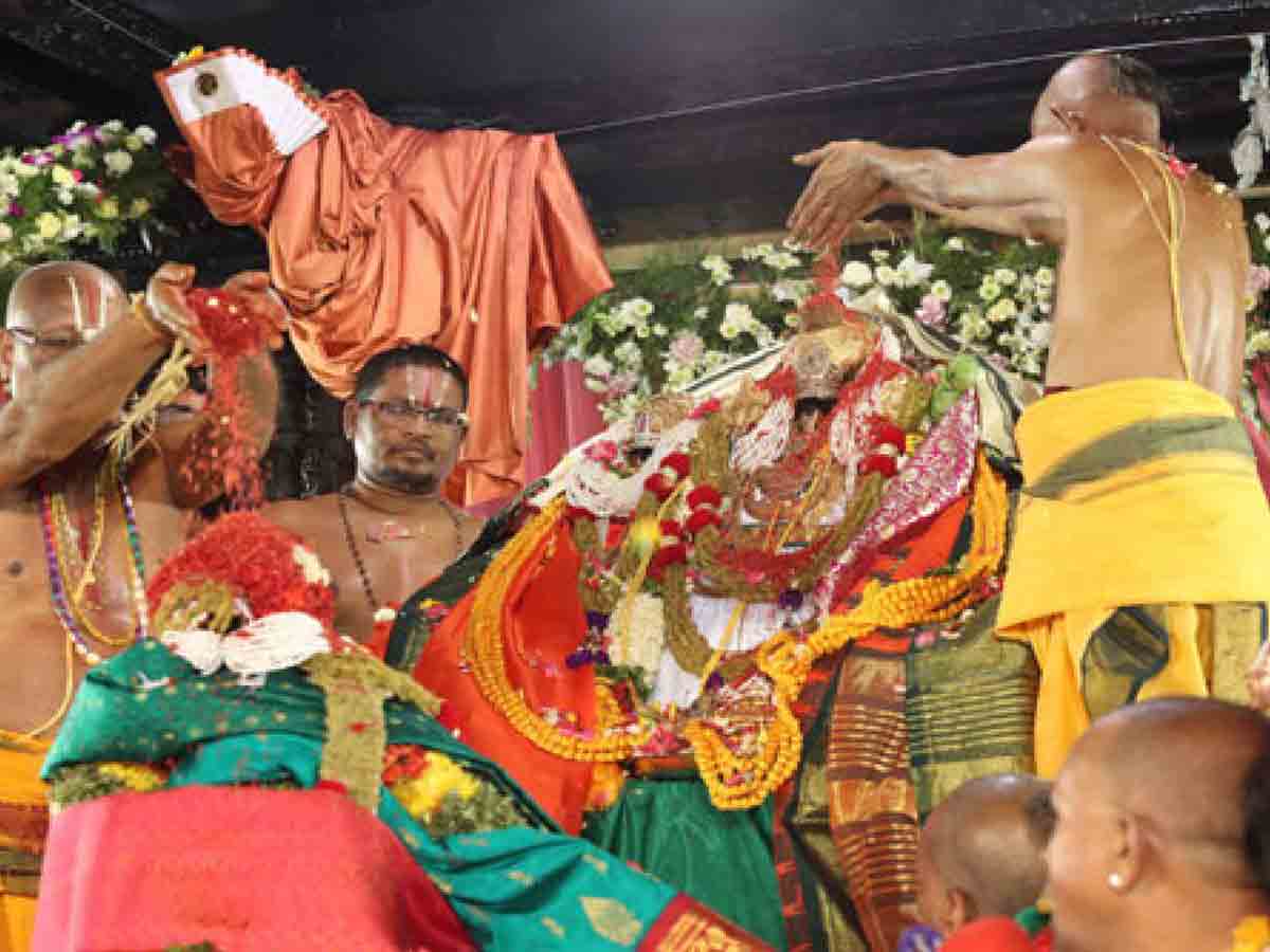 Bhadradri temple | శ్రీసీతారామచంద్రస్వామివారి ఆలయంలో వైభవంగా శ్రావణ మాసోత్సవాలు…