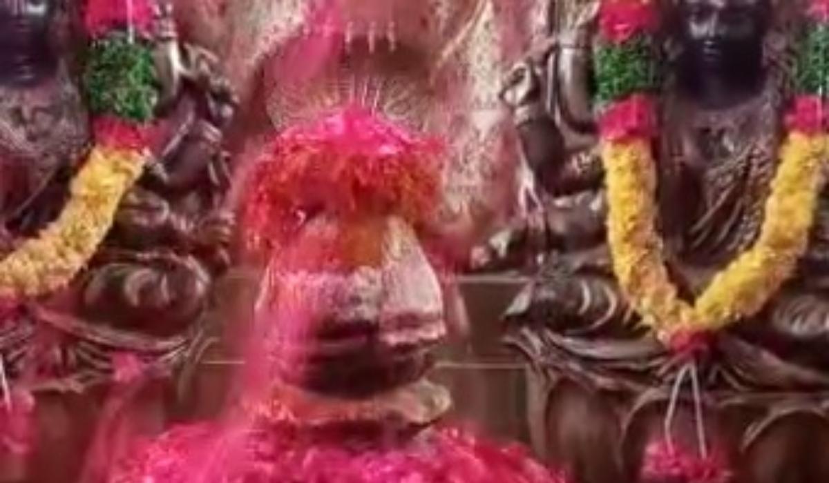 జొన్నబండ శివాలయంలో ఘనంగా లక్ష పుష్పాభిషేకం