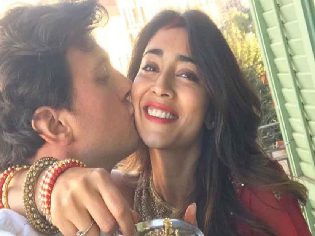 శ్రియ పాట‌కు ఆమె భ‌ర్త ఆట‌.. వీడియో వైర‌ల్‌