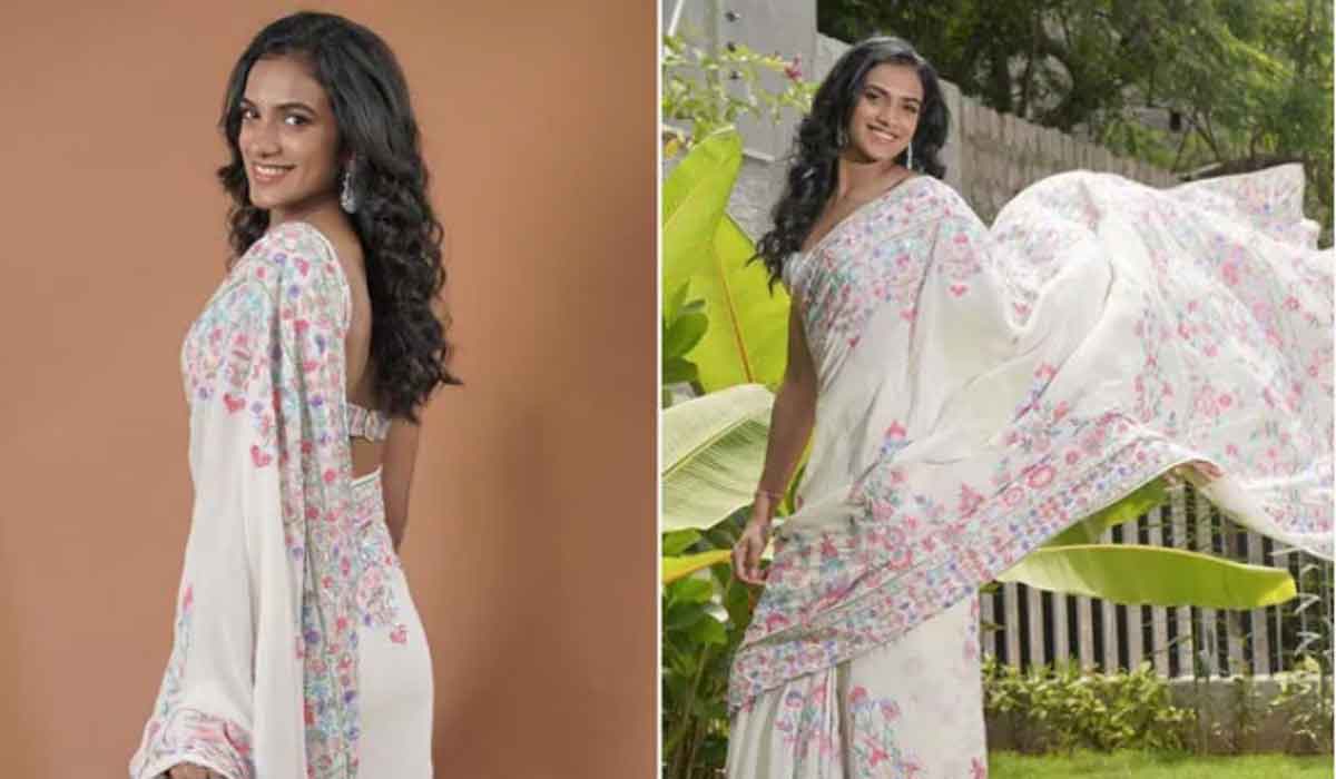 PV Sindhu: పూల చీర‌లో మెరిసిపోతున్న‌ సింధు