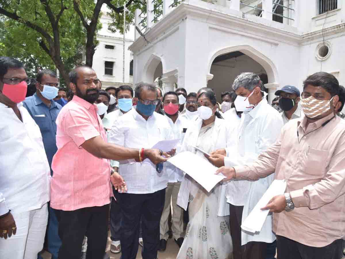 మెడికల్ హబ్‌గా మారనున్న మహబూబ్‌నగర్‌ : మంత్రి శ్రీనివాస్‌ గౌడ్‌