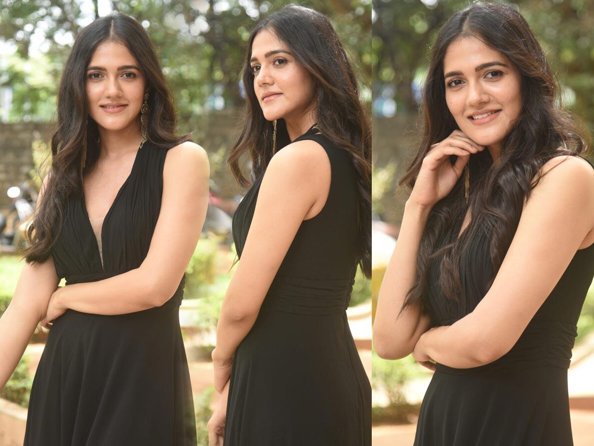 Simran Choudhary : తెలుగ‌మ్మాయి సిమ్ర‌న్ చౌద‌రి లేటెస్ట్ ఫొటోలు