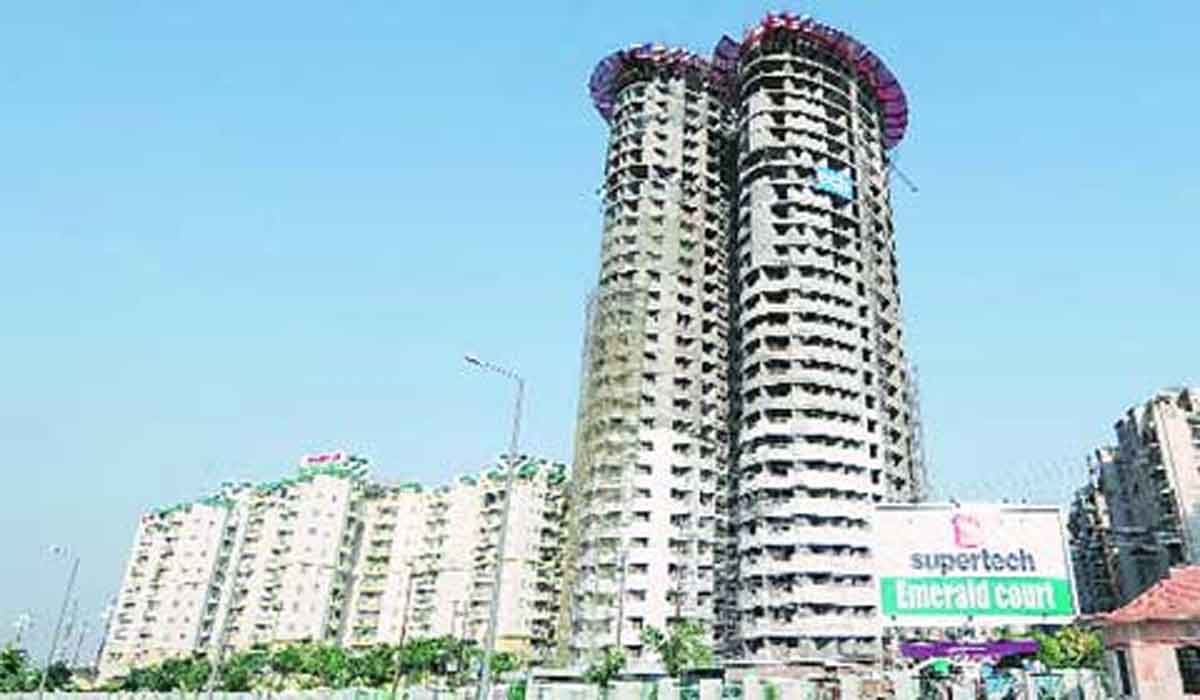 100 మీట‌ర్ల దూరంలో బ‌ట‌న్.. అది నొక్కితే ట్విన్ ట‌వ‌ర్స్ బూడిదే