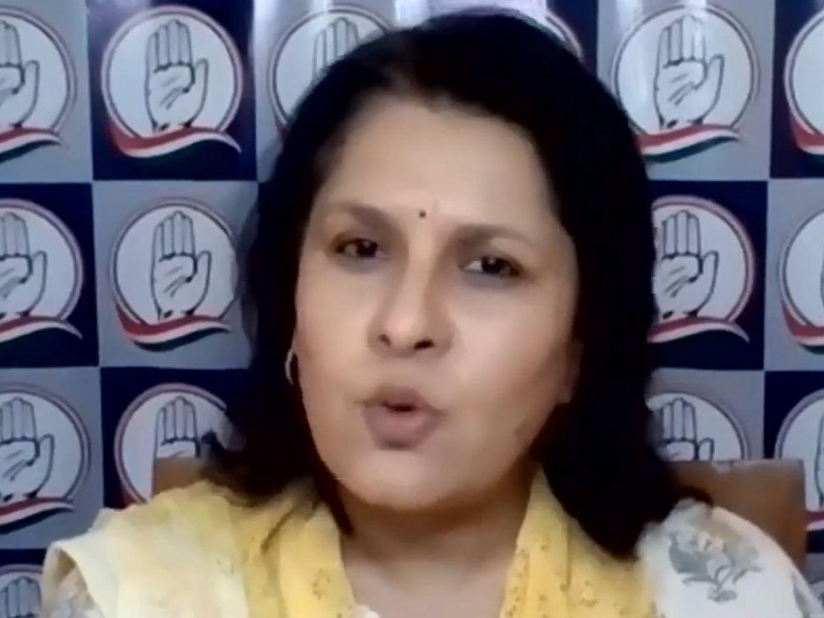 గ్యాస్ ధ‌ర‌ల పెంపుతో వంటింటి బ‌డ్జెట్‌కు రెక్క‌లు : కాంగ్రెస్