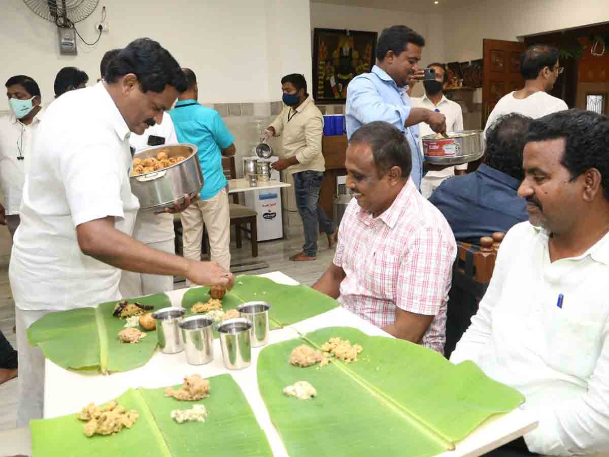 Organic food | తిరుమ‌ల‌లో ప్రయోగాత్మకంగా సంప్రదాయ భోజ‌నం ప్రారంభం