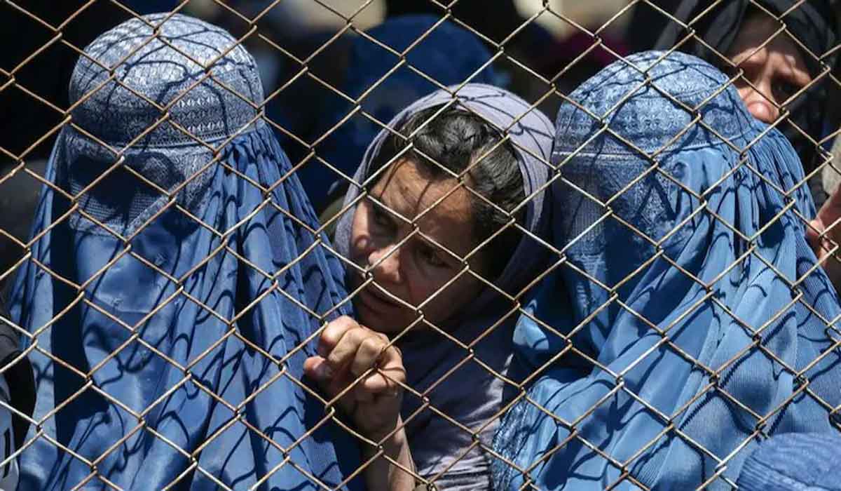 Taliban: మ్యూజిక్‌, టీవీల్లో మ‌హిళ‌లపై తాలిబ‌న్ నిషేధం