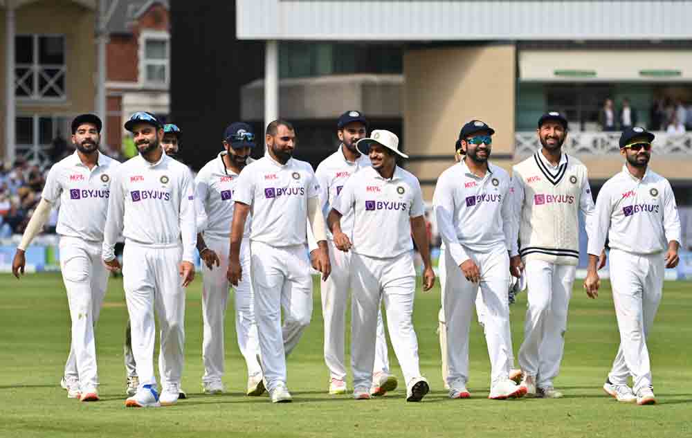 కరోనా కలిపింది