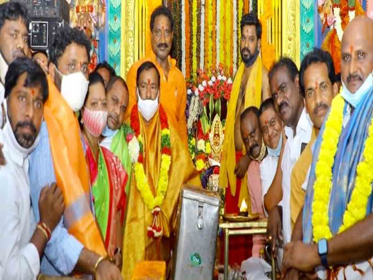 అమ్మవారి ఆశీస్సులతో నియోజకవర్గ అభివృద్ధి : ఎమ్మెల్యే సుభాష్‌రెడ్డి