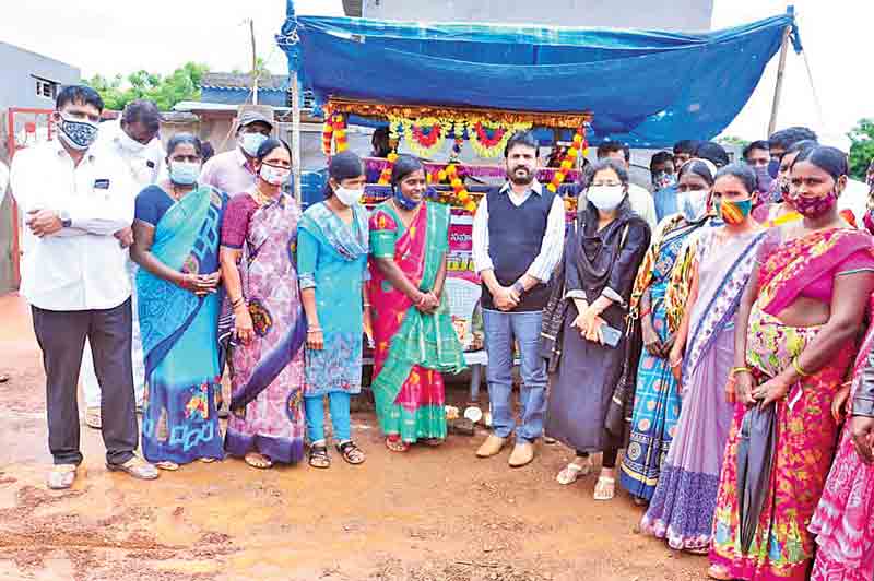 స్వయం ఉపాధిపై డీఆర్డీవో అవగాహన