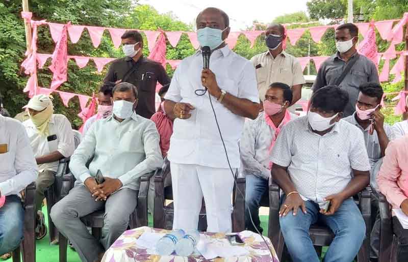 భారీ మెజార్టీతో గెలిపిస్తాం