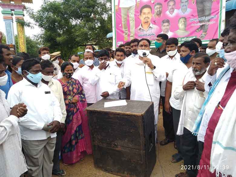 పల్లెలకు క్రమంగా పట్టణ శోభ