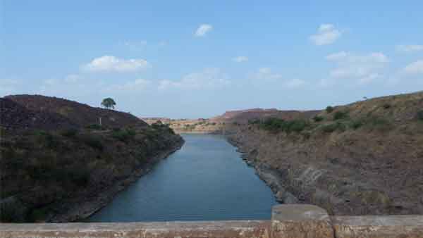 ఏపీ అక్రమ తరలింపును అడ్డుకోండి